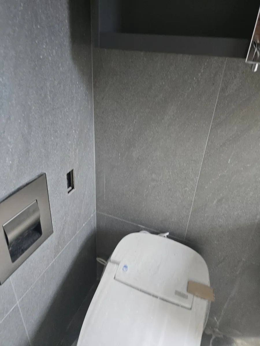 실버타운 욕실리모델링 용인 벽면 타일 시공